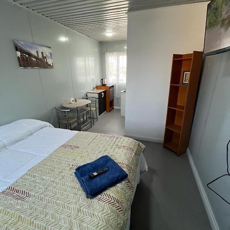 Hospedaje Oasis Modulares Calama Bagian luar foto